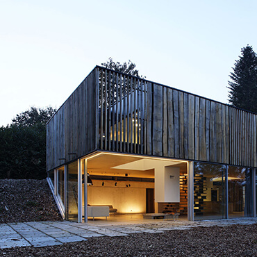 Lorem ipsum dolor sit amet, consect etur adipiscing elit. Mauris vel auctorol est. Integer nunc ipsum